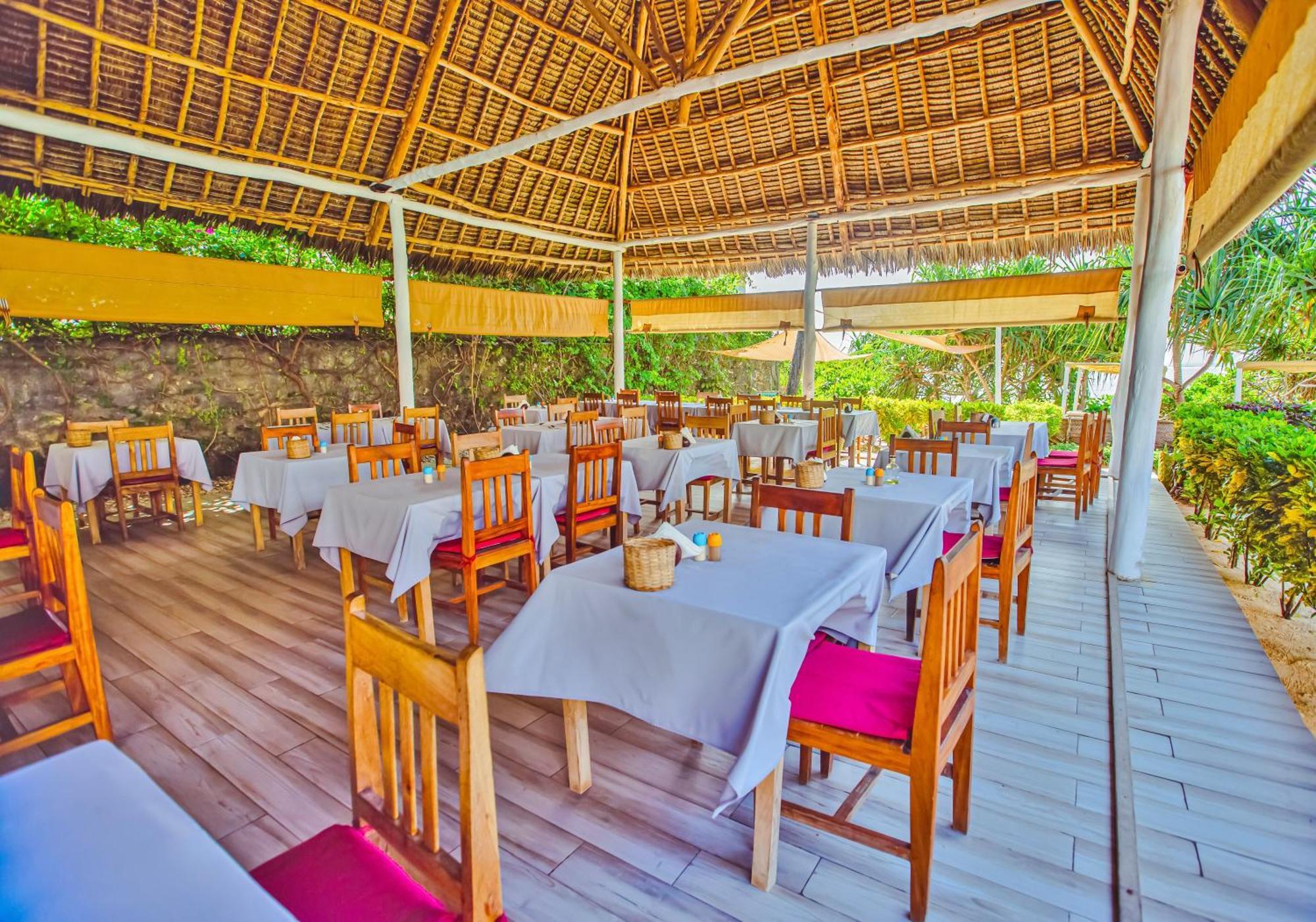 Ahg Sun Bay Mlilile Beach Hotel Matemwe  Kültér fotó